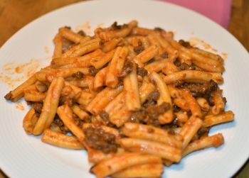 Casarecce bolognesa